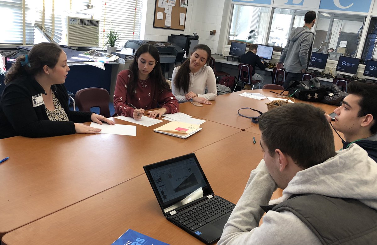 Thank you to Lindsay Covello from <a href="/LMPartyPros/">L&M Party Productions</a> for coming in to share her expertise with POB’s VE firm <a href="/HomeProsVE/">HomeProsVE</a> as they prepare for their first trade show. #futurebusinessleaders <a href="/pobjfkve/">POBJFK VE</a> <a href="/POBJFK/">POBJFKHS</a> <a href="/PobJfkBusiness/">POBJFK Business Department</a> <a href="/VEInternational/">veinternational</a>