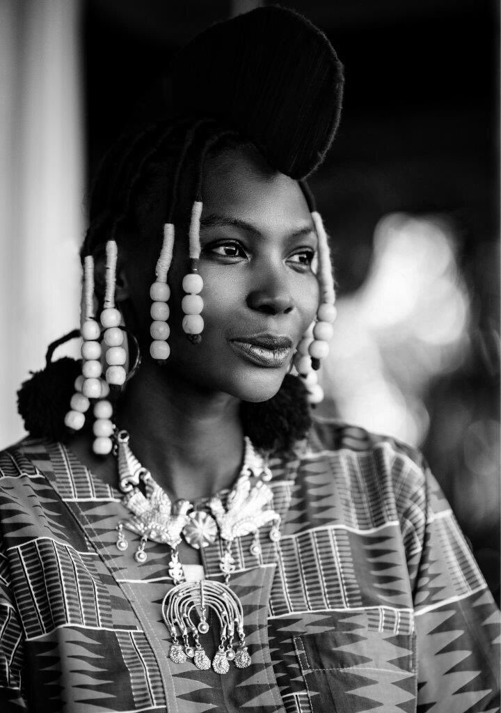 sphiwemhlambi's tweet photo. Portrait shoot with Vho Kuji Vainglorious (Motanapitse MmaSello oa Motana)
#Azibuye #TheOccupiers #SelfDetermination #asilikhalelisiyalithatha
#TimelessPortraiture #ArtistPortrait #HeadShots #BlackAndWhite #Portrait #photography #AvailableLightPortrait #Nikon #105mm #f1.4 https://t.co/poj3YGvzbn