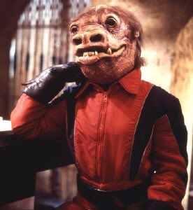 KennerToys's tweet photo. Snaggletooth is a Star Wars Holiday Special Action Figure. The figure is based on the Alien seen during the cantina scene of the Holiday Special. (Even the image used was for the special) https://t.co/pPgkRkWd8P