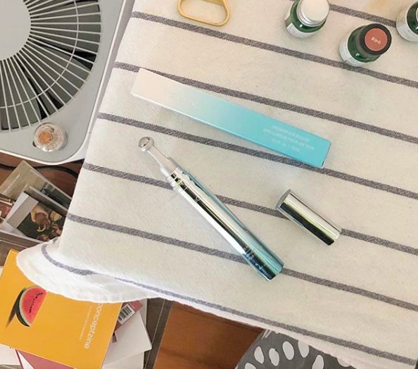 Unicity's tweet photo. "I LOVE the Neigene Eye Roller!"πππΌ #UnicityIsMe #Neigene #skincare #Unicity #eyeroller #wellness
π·@wooltra https://t.co/129b3tPyRZ