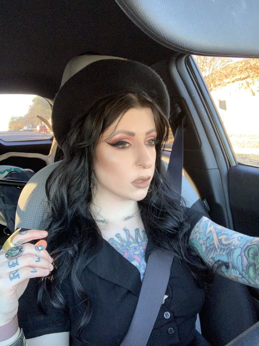 One more shoot for the week happening today, then lots of late nights editing, and also an Oddities Market<a href="/tag/sosfest"class="tags"><span>#sosfest</span></a>