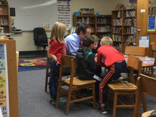 SPSOakMedia's tweet photo. Everyone can code! #PrincipalOrProgrammer #SSSMedia #ShrewsburyLearns https://t.co/TfuMTSZqO8