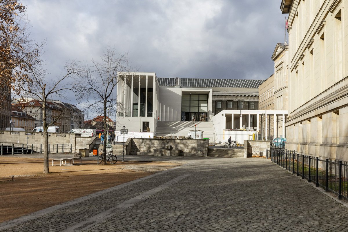 James Simon Galerie by David Chipperfield Architects. bit.ly/2R1Y9gH https://t.co/fJMewXcGLt