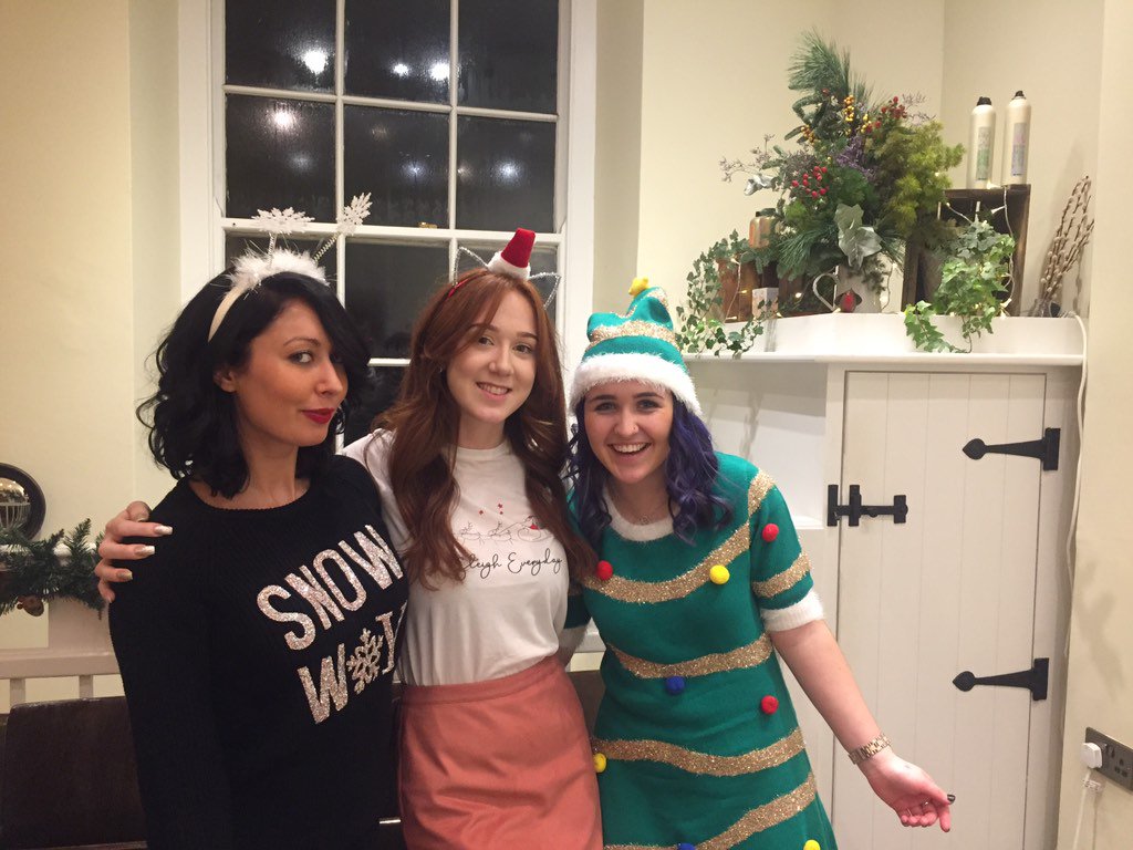 helen hodgkins trust (@helenhtrust) on Twitter photo Thanks @simonsmithhair you dressed up for Christmas to raise cash for our cause.
#charity #cleanwater #amazingteam Thanks @simonsmithhair you dressed up for Christmas to raise cash for our cause.
#charity #cleanwater #amazingteam