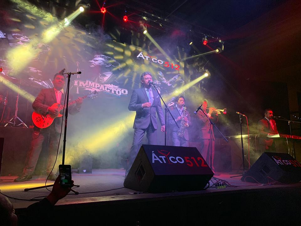 MonterreyMusic's tweet photo. 📸 | Gran ambiente y buena cumbia fue la que puso #LaEleganciaMusical @impactommorelos el sábado en #LaGranPosada del #Atico512 #MtyMusic 🔥 https://t.co/q681dEcR9o