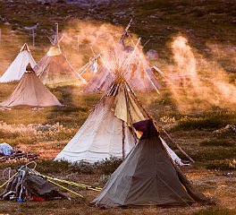 NorwayUN's tweet photo. We call on all states to protect the rights of #IndigenousPeoples. And to defend those promoting protection of these rights from attacks and ensure their safety #HRDefenders
Thanks to @Bolivia_ONU and #Ecuador for passing a united text by consensus in #UNGA #ThirdCommitte https://t.co/JUWGuK8UOJ