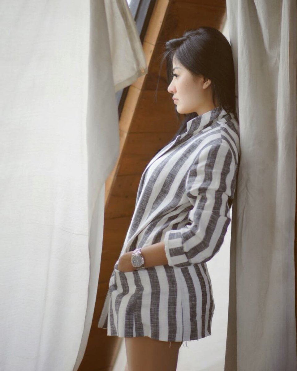 GweenCha's tweet photo. Just be who you want to be, not what others want to see.
#IchaGween #ModelPopular #MissPopular #MajalahPopular #PopularMagazine #ModelIndonesia #IndoModel #FemaleDJ https://t.co/Xh5XPGRVkk
