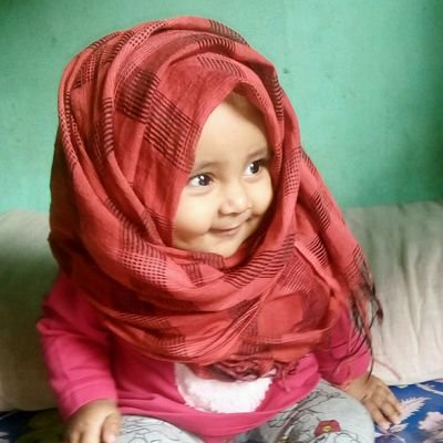 Riyadtd's tweet photo. Little cute queen. https://t.co/ynQS4ZFxSF