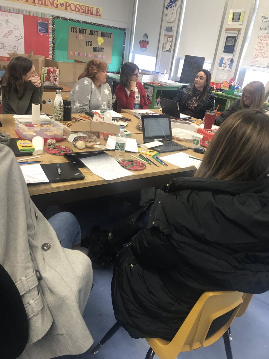 dmdacosta13's tweet photo. Thanks @casas_jimmy- we launched our K-6 EdTechTeam (now called IGNITE Team) by watching your Cultivating a Culture of Excellence Talk from #ICE2015 https://t.co/DgdNV1xBQv to #sketchnote Thanks to @tyniathomassie for sharing the work of your #sparkteam #Culturize #wo2world https://t.co/SBoH5kQIOd