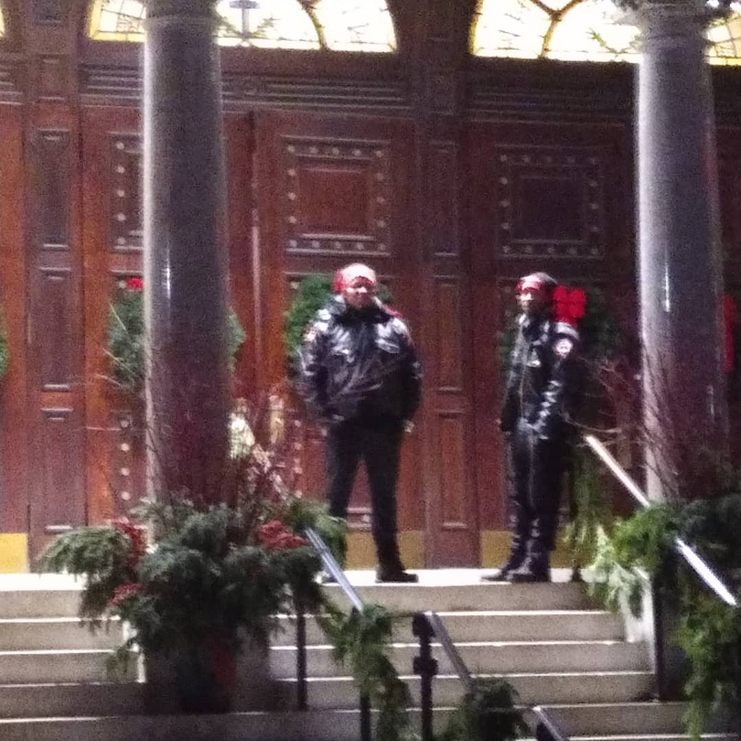 SecuredPI's tweet photo. keeping the Holiday spirit going with assuring a safe and joyous time by the Holiday Spectacular Concert at the @StJoseph_BK hosted by the great @BYChorus
#Event #EventSecurity #Concert #holiday #HolidaySeason #Security #SecurityGuard #SecurityOfficer #Guard #Hiring #youth https://t.co/dLErOSbYEu
