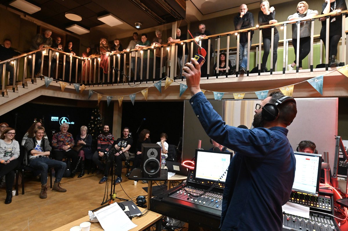 BBC6Music's tweet photo. On Friday, after 11 years, *mumbles* months and *mumbles* days, @shaunwkeaveny recorded his final Breakfast show.
📲 Stream #BreakfastExit now on @BBCSounds to hear Ed Harcourt performing '2000 Miles', a Phoenix Nights-flavoured fortune, Lauren and more https://t.co/pEIvinqAtg https://t.co/OKshtosWzq