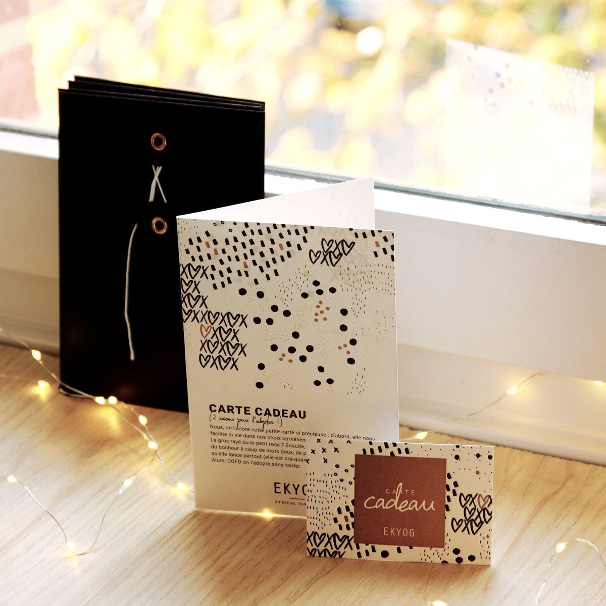 EKYOG's tweet image. Le cadeau qui fait plaisir à coup sûr 🎁

Découvrez en boutique et sur l'e-shop nos -très- jolies cartes cadeaux ! 

&amp;gt; ekyog.com/cartes-cadeaux/