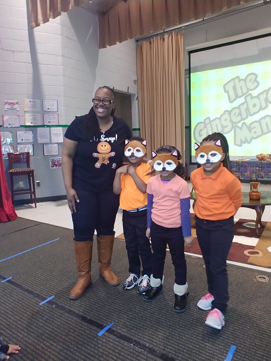 LDPike_DRAMA's tweet photo. The Gingerbread Man Play https://t.co/X6ifhKEIJT