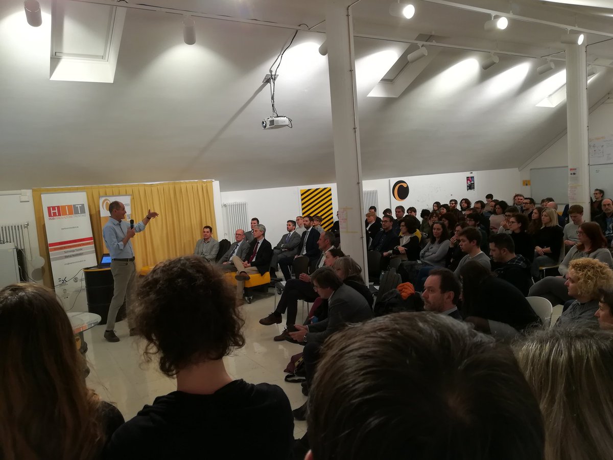 HIT_trentino's tweet photo. C'è un #filorosso che porta al @ClabTrento, che tesse un'ecosistema per l'#innovazione e lo #sviluppo del #Trentino https://t.co/njqqz6C6Ja