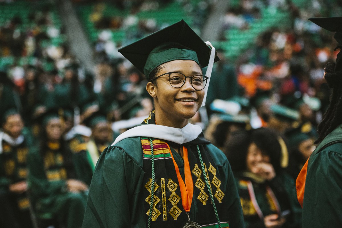 FAMUSJGC82's tweet photo. Parting is such sweet sorrow, but we were elated to see our SJGC Seniors cross the stage and head off into the worlds of journalism, public relations, and graphic design. Re-live some of the best moments from the commencement ceremony in this thread! #SJGCGraduates https://t.co/lAm0OUHOa9