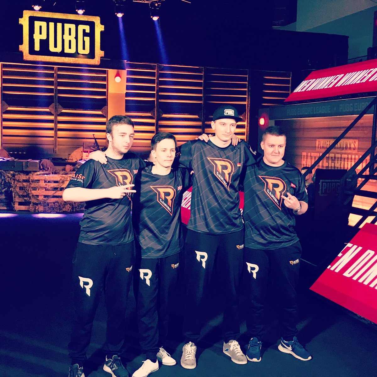 We made PRO League!

Let's fucking go!!

My team is nuts!
