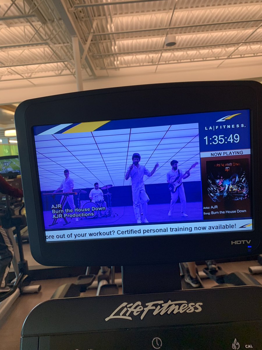 Hales156's tweet photo. When one of your fave bands/songs comes on in the middle of your workout, you go extra hard for those 3 and a half minutes! @AJRBrothers #AJR 🎶 https://t.co/JwbnjOS1Ik
