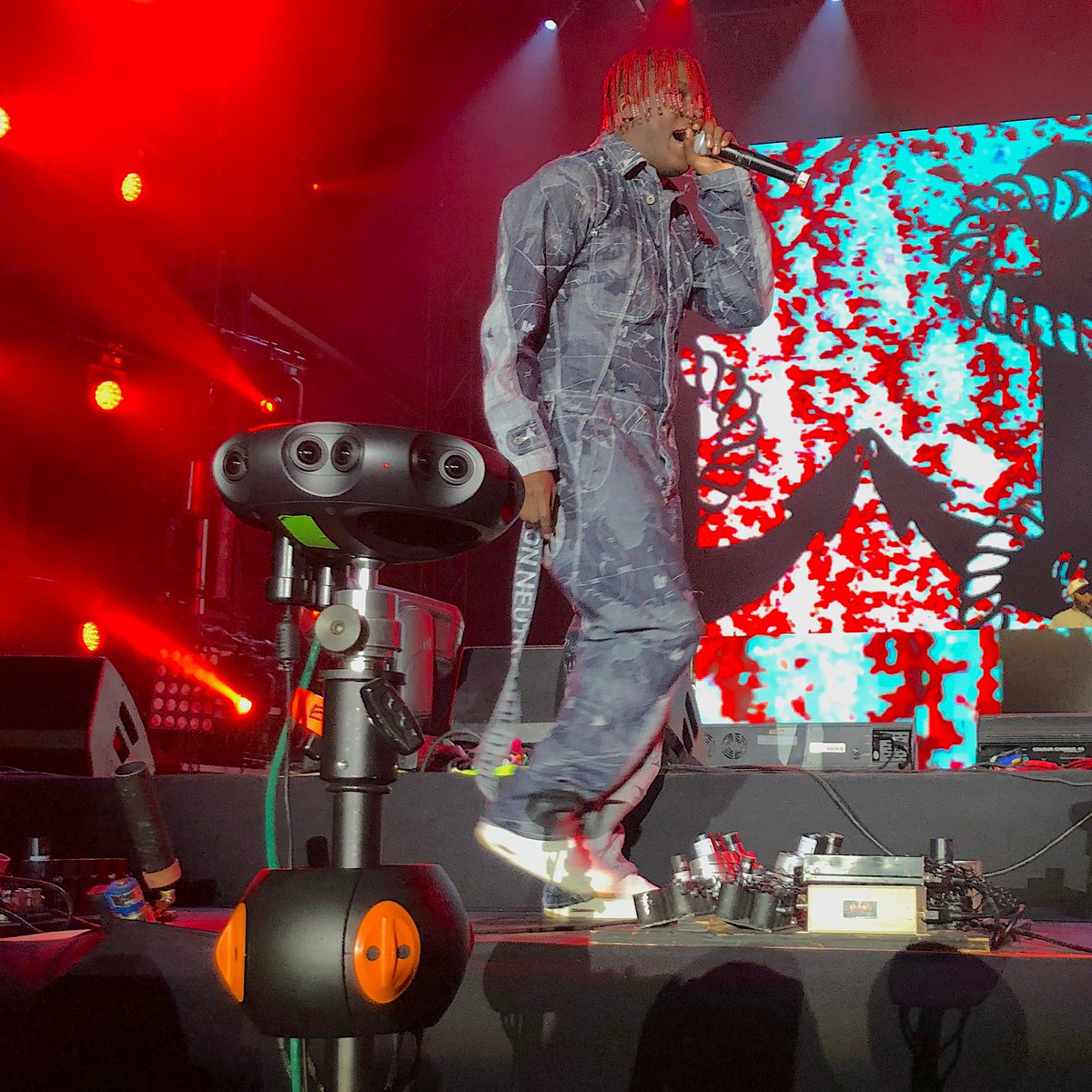 Thank you #RollingLoud for two nights of incredible music and amazing performances! Some highlights from the night... <a href="/iamcardib/">Cardi B</a>, <a href="/playboicarti/">.</a>, and <a href="/lilyachty/">CONCRETE BOY BOAT^</a> up close and personal with <a href="/HEAR360sound/">HEAR360</a>'s 8ball!