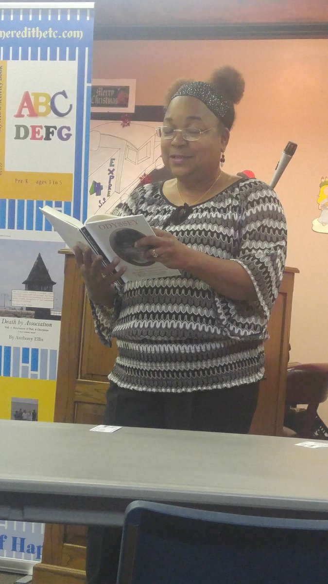 Had a great time reading poems at the Robinson Carpenter Memorial Library in @Cleveland_PL Cleveland, MS @book_jackson #booktoaster
#meredithcmcgee