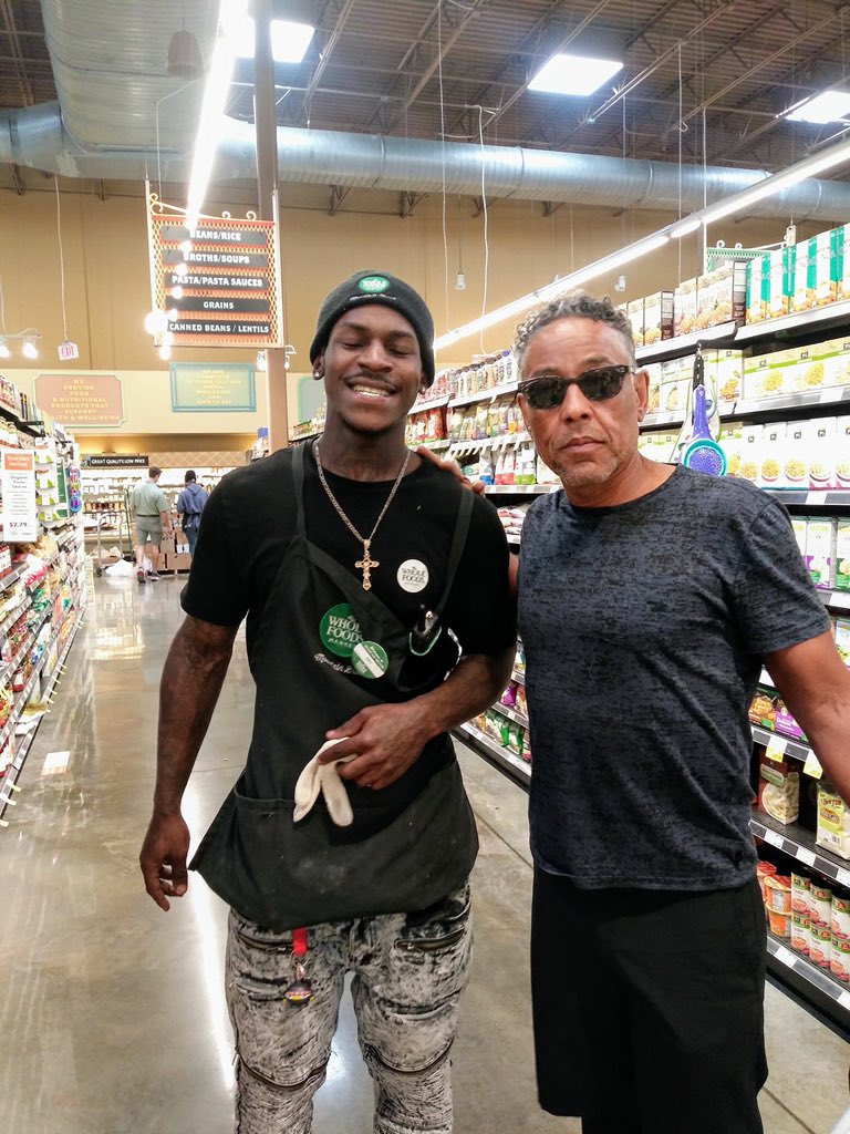 HSGDubbThaGod's tweet photo. Another cool person i meet at https://t.co/5zstY6etSJ BAD MY EYES WAS CLOSED😂🗣@quiethandfilms!!!! #BreakingBad https://t.co/wiqblZ8e31