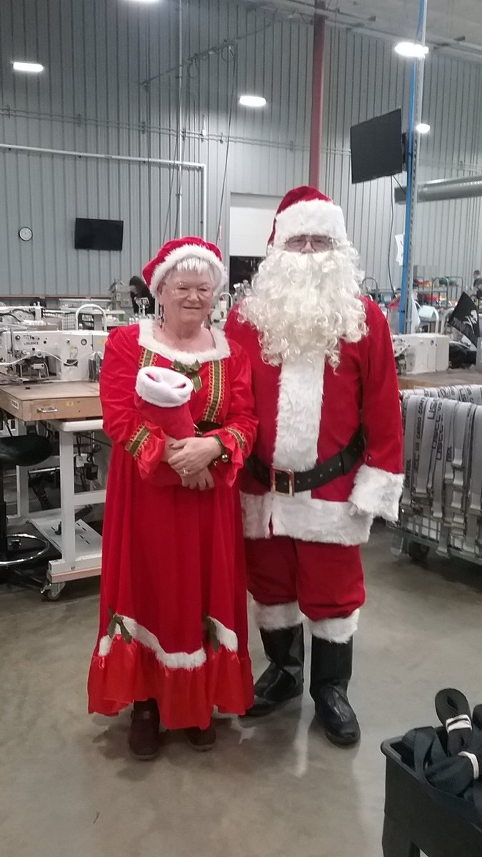 Clickstop's tweet photo. We had some visitors here at Clickstop! Guess who made the nice list? https://t.co/cVAxjFZfNF