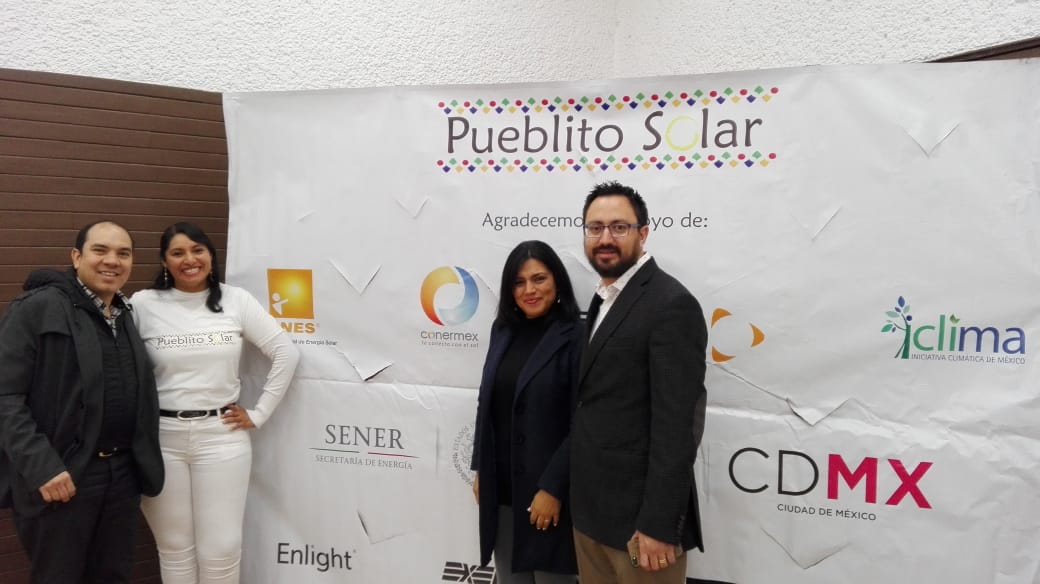 PueblitoSolar's tweet photo. Reconocimiento a los voluntarios de #Pueblito Solar por su compromiso durante los 2 meses, que duró la exposición. Gracias @Conermex @anes_oficial @vicfc7 https://t.co/tu5psSa9wK
