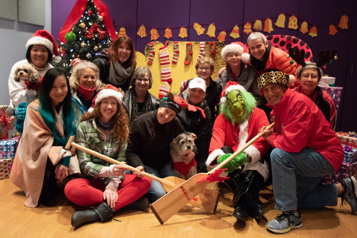 FCRCCsprint's tweet photo. Belated thanks to all who were involved in the recent Grinch photo FUNdraiser on #GranvilleIsland! 
Mark this one in your calendar for next year, folks, and you can have a Christmas card like this, too! https://t.co/aAC6dPwqs3