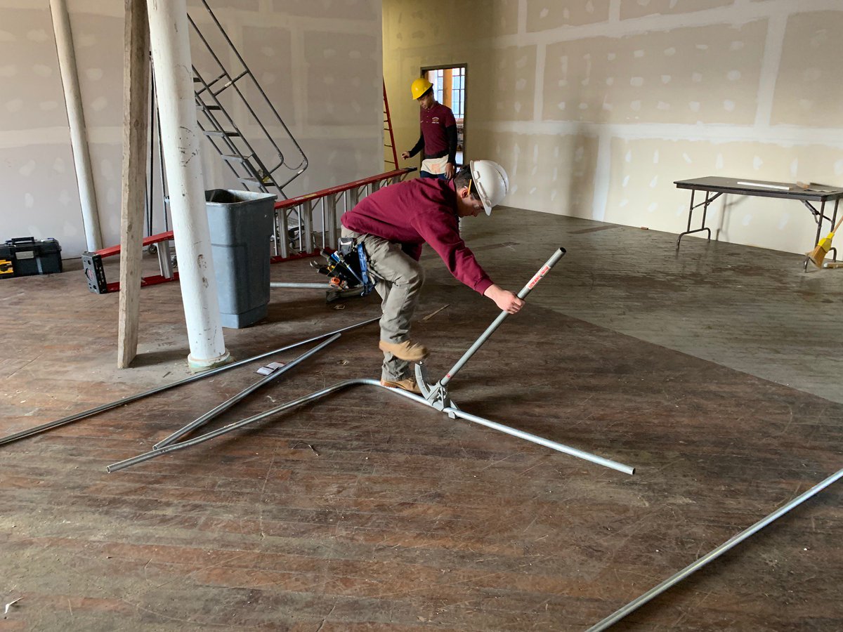 CTTechHS's tweet image. #CheneyTech electrical students are helping to restore, renovate &amp;amp; preserve Hilliard Mills, America&apos;s oldest woolen mill located in @ManchesterCTown. Learn the history of this mill: hilliardmills.com/history.html #CTECSworks #cte #historical #oldmillbuildings