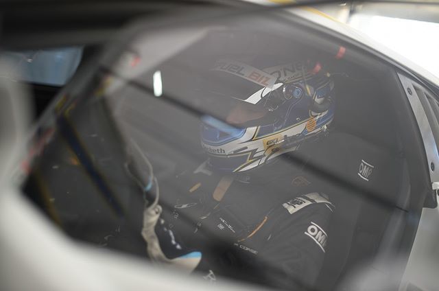 MacbethRacing's tweet photo. // 𝓕 𝓞 𝓒 𝓤 𝓢 // Those moments of silence before rolling out of the paddock

#huracan #supercar #cars #lamborghini #racecar #racing #carporn #supertrofeo #latergram https://t.co/U9nnrgWyQL https://t.co/2AZkpToqf9