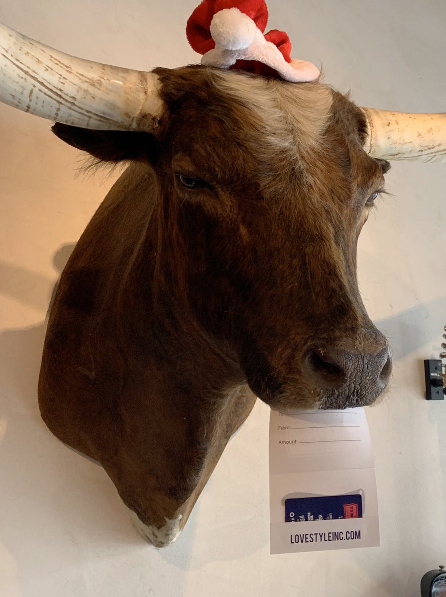 🎁 Share the holiday joy—for every $100 in <a href="/ChefTimLove/">Tim Love</a> restaurants gift cards purchased, we’ll give you a bonus $20 card! Buy in restaurant or online: ow.ly/tLMz30n1iLr 🎁 #giftideas #happyholidays #stockingstuffers #lonesomedove #eatdrinkandGIVEwell #cheftimlove