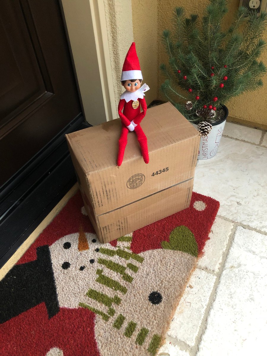 IrvinePolice's tweet photo. Don't let thieves spoil your holiday fun. Track your packages. If you can't be home when they arrive, ask a friend to pick them up from your doorstep. More tips at https://t.co/q25Be1Fu6z. #PatchTheElf https://t.co/3U0REWuVDD