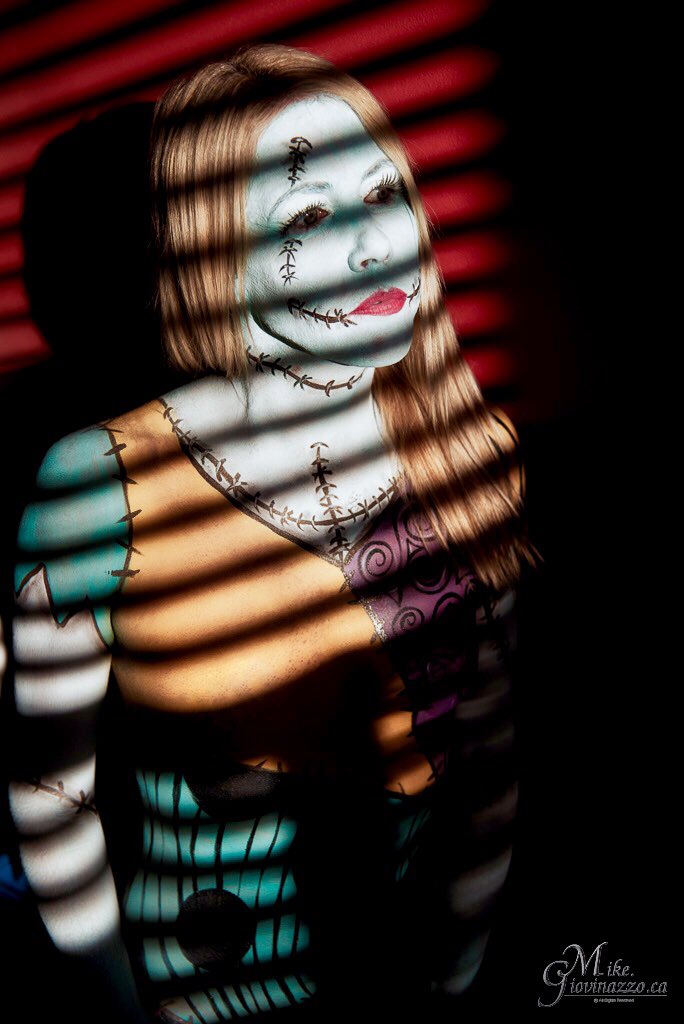 pina_info's tweet photo. #makeupbyme 
#pinacavamakeup
A fun collaboration with the ever so talented @mike_giovinazzo  &amp; my lovely model Joleen. 🎨💄
Bodypainting:Pina Cava @pinacava_makeup 
 @MEHRONmakeupNYC @SillyFarm @MalabarOttawa https://t.co/BBchK99xb7