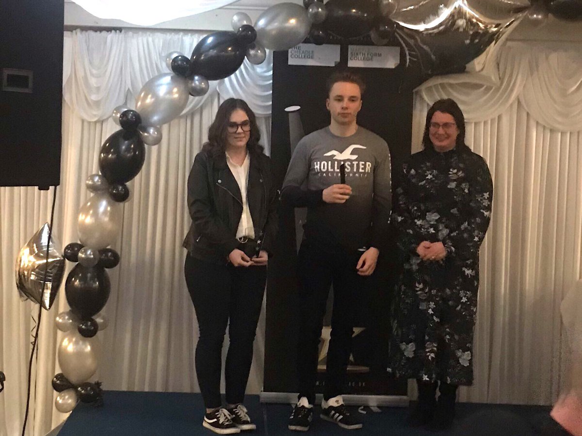 MarpleSFC's tweet photo. Special recognition awards for peer mentors #supportstars https://t.co/JkgVuJUF4i