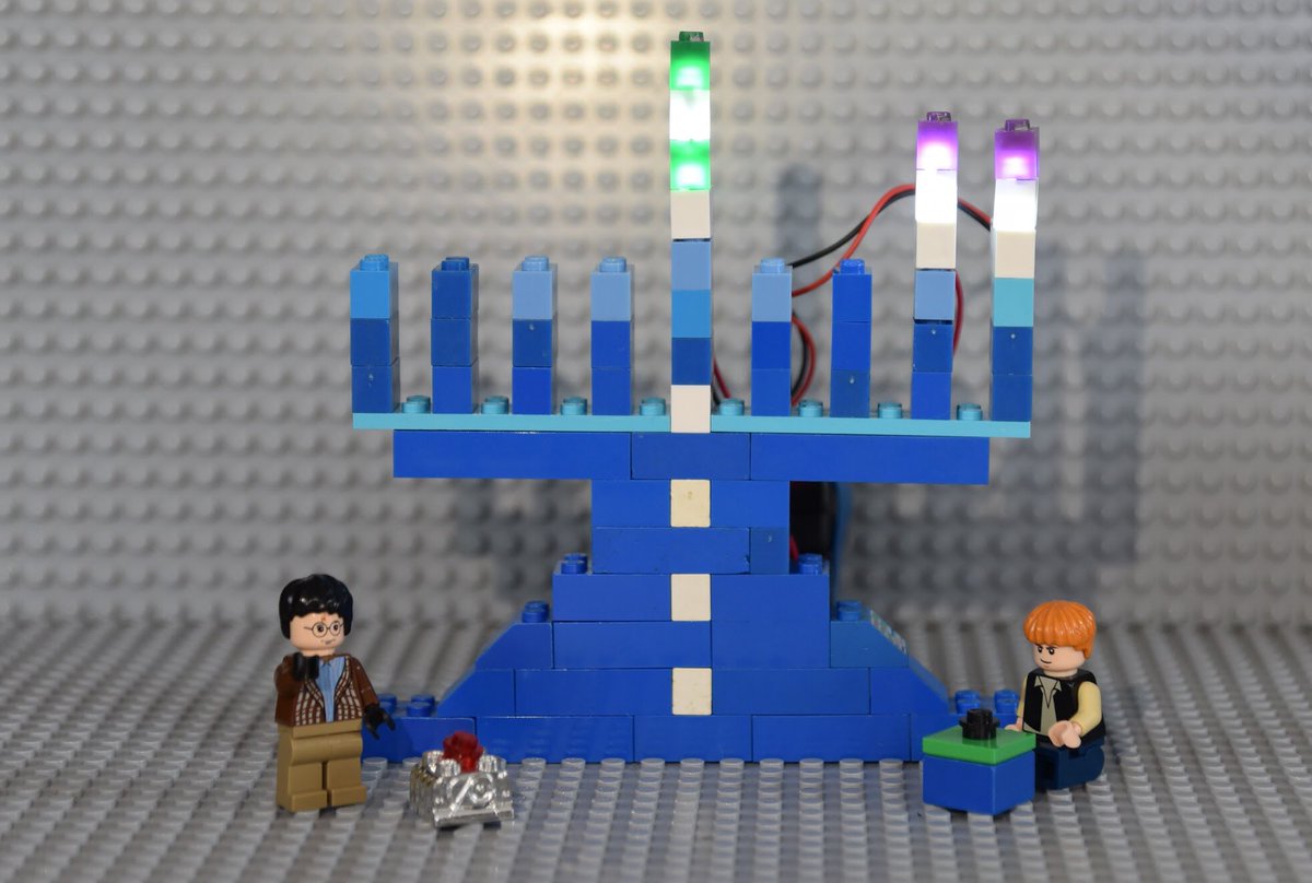 lunchboxelectro's tweet photo. Over Hanukkah a friend of Build Upons build this amazing menorah. #buildupons #builduponstoys #menorah #hanukkah #festivaloflights https://t.co/PeQouZvZUh