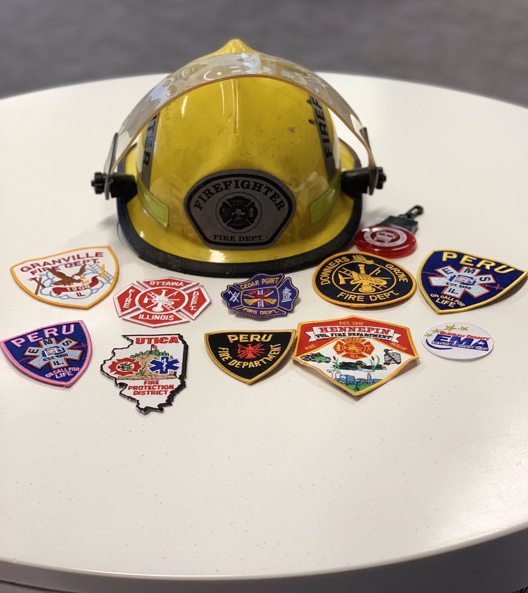 amanda_scaggs's tweet photo. Packaged these beauties up today to send to a little boy in Philadelphia. #makingchristmasbright #ATT #firefighterpatches #honoredtohelp #PeruATT @glm_warriors @LorenMiller2004 @joe_boxer44 @TomMonahan10 @fjdevereux @CentralRgnVoice https://t.co/HZ1C7K64Az