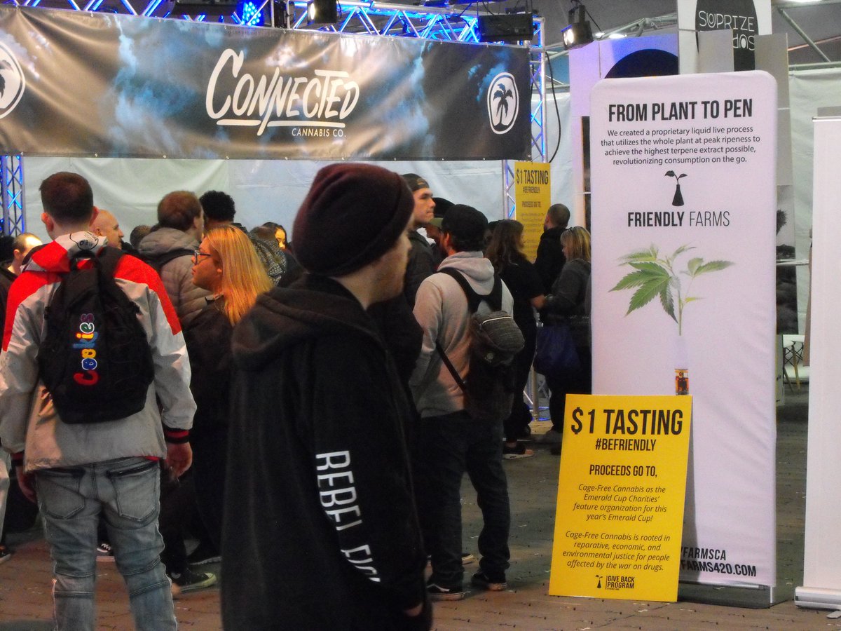 edmurrieta's tweet photo. Tastings were rare at @TheEmeraldCup. One of many ways #FriendlyFarms stood out. #TrueFullSpectrum #LiveResin #Designer #Cannabis #Extracts #NoDistillate #NaturalTerpenes #Artisan #Craft #Vape #Cartridges
https://t.co/4IPrLyexsM https://t.co/cRyazlCRwc