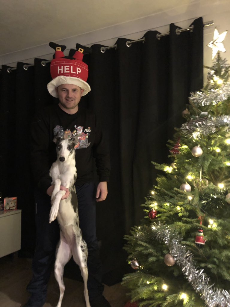 clayton_dyl's tweet image. Just locking around the Christmas tree 🎄 cheers for the jumper and hoody @avocetabs #LocksWithHeart #cdlocksmith