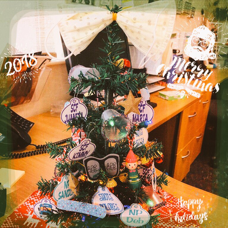 Our #WellnessCenters personalized Christmas Tree representing the collaboration among our interdisciplinary team ! #SchoolSocialWorkers #NP #SCF #SHOT #MA <a href="/BCSD_Health/">BCSD School Health and Wellness</a>  <a href="/ACE_Eyecare/">ACE Bakersfield</a>