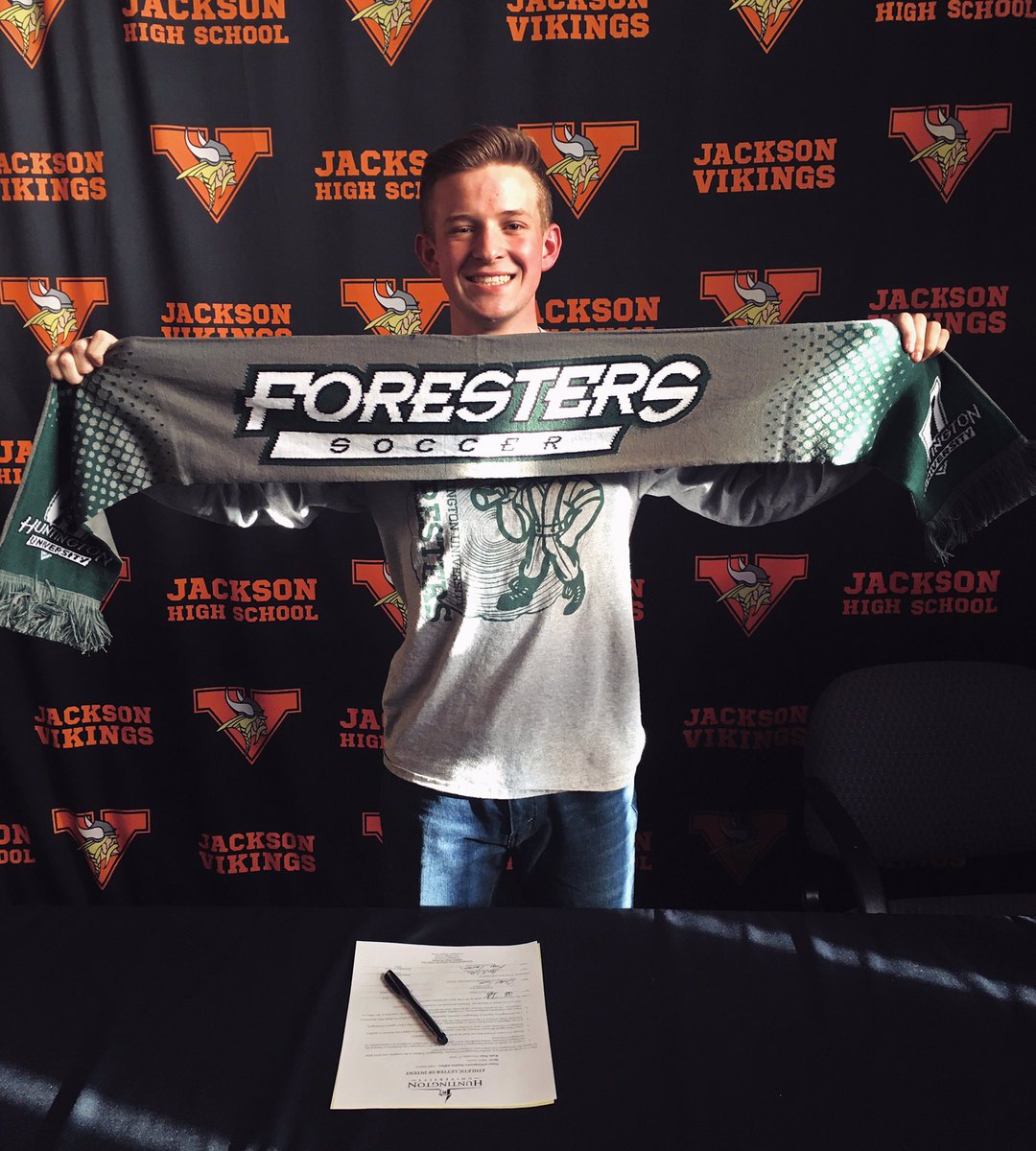 Welcome to the Forest <a href="/CalebSexton10/">あやか🎀</a> 🌲⚽️

The <a href="/JacksonBSoccer/">Jackson Boy's Soccer</a> All-Time leading goal scorer, First Team All-State attacker, and <a href="/MichWolves01/">Michigan Wolves 01</a> back-to-back state cup winner officially signs for #HUMS

#KeepChoppin