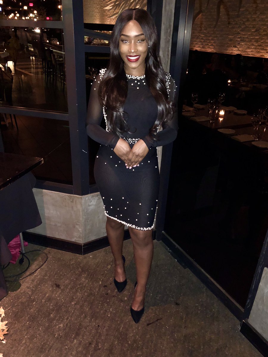 BossChe_'s tweet image. 23