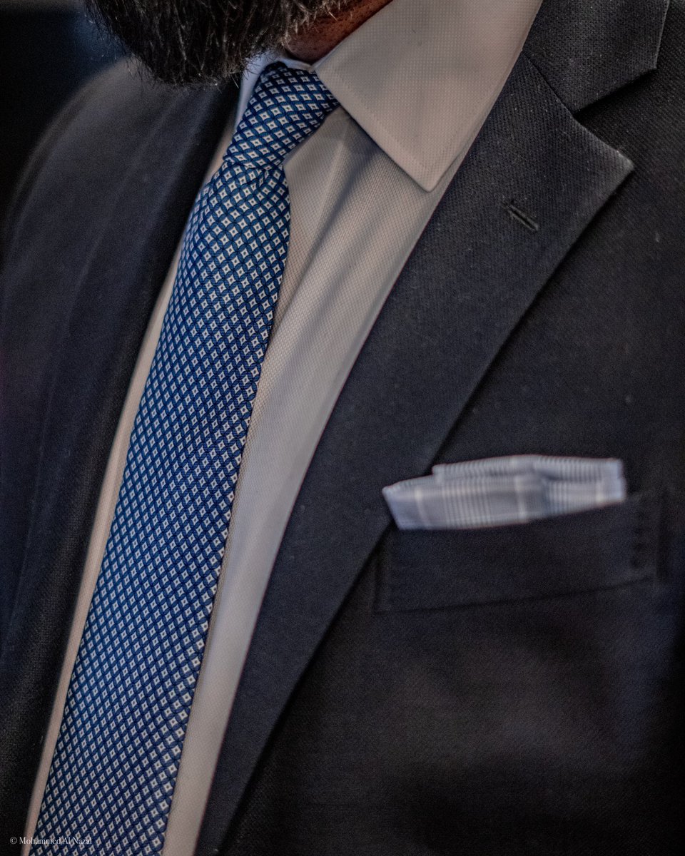mohammedalnazal's tweet image. Loving this new tie by @gallantstate 
Work perfectly with my @BrooksBrothers blazer and shirt, @express trousers, @ALDO_Shoes suedes, @AnsonBelt.
#gallantstate #BrooksBrothers #expressmen #ansonbelt #mohammedalnazal #beardedmoe