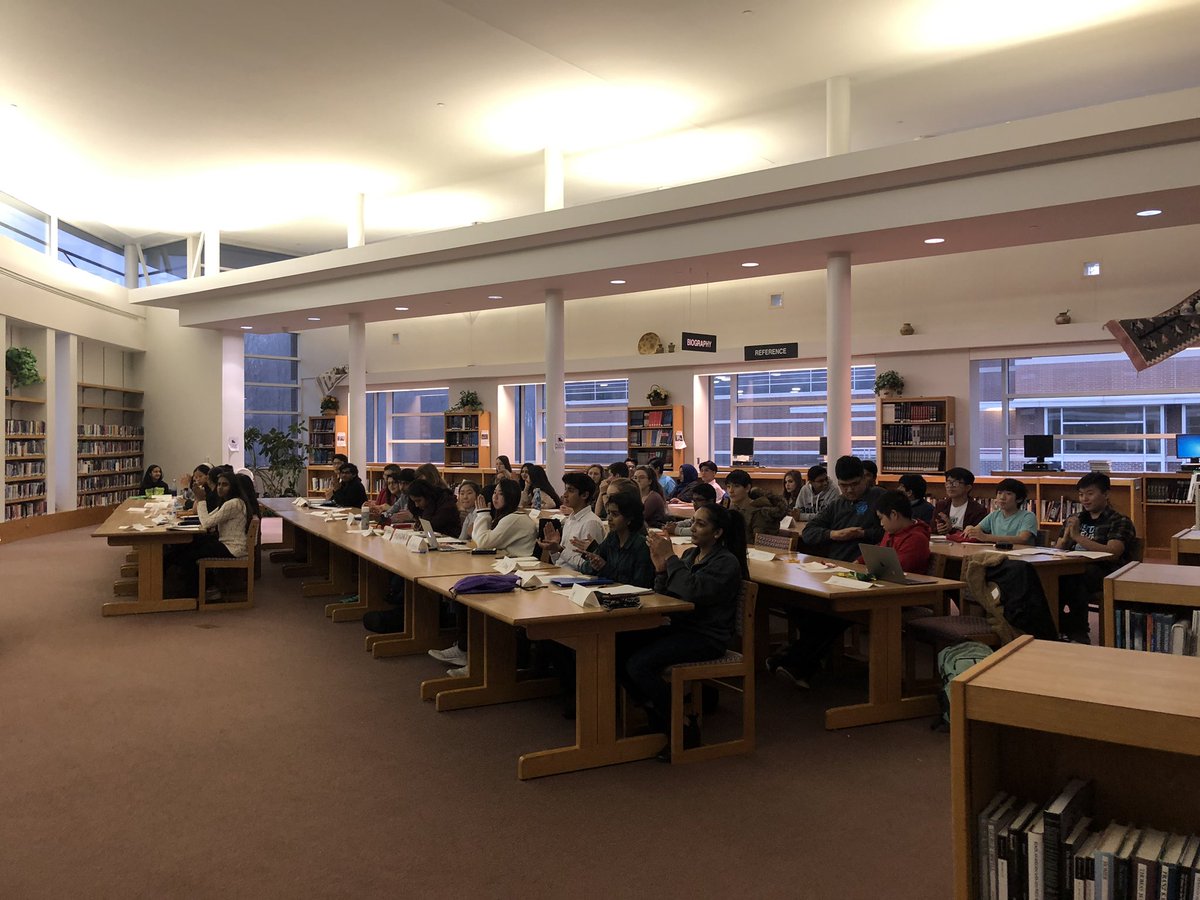 TROY_MUN's tweet photo. 2018 ONETroy Detroit Revitalization Summit. 85+ students from both high schools came together to discuss solutions and propose service learning projects they could implement. Thank you to @RMMachesky for being an amazing keynote speaker. @troy_colts @troy_athens @AthensModelUN https://t.co/9e16KkVghz