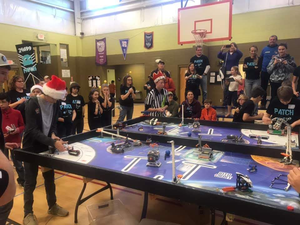 1225_gorillas's tweet photo. Had a great time hosting the FLL tournament yesterday. Thanks to our host site @BGCofHenderson and all the volunteers and supporters who came out to a fantastic program. #omgrobots #launch #FIRST #legoleague #hendo https://t.co/duSTJcIFp7