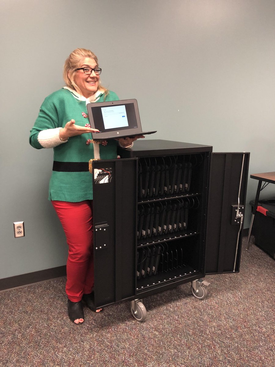 cpjh_library's tweet photo. First cart is ready to roll out to our teachers and kiddos! Thanks @CPJH_PTO for the first of three carts! What a wonderful holiday surprise! We are truly blessed to have an awesome PTO community!! @TISDCPJHS @TomballISD #DigitalLearning #achievingexcellencetogether https://t.co/vwsLFEmnGj