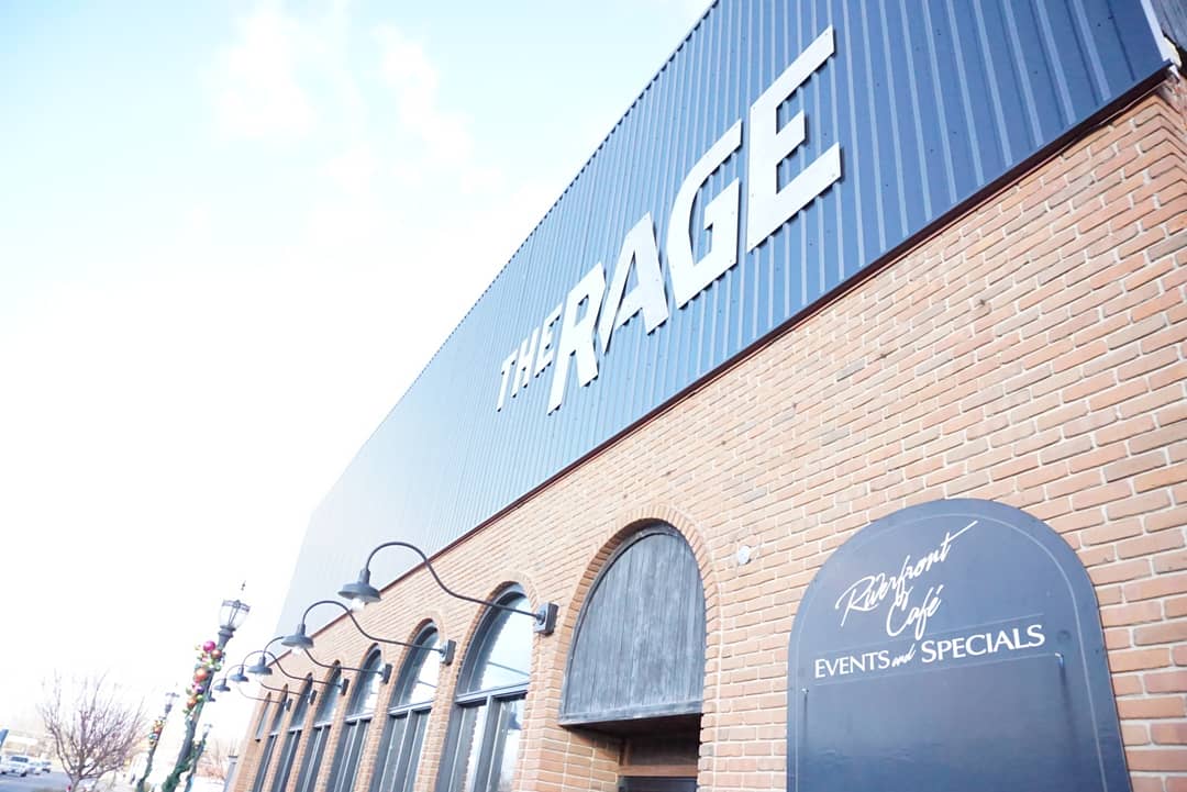 atragecafe's tweet photo. Perfect weather ✔️
New sign ✔️

One step closer ✔️😁 https://t.co/FEKeQ6VjOe
