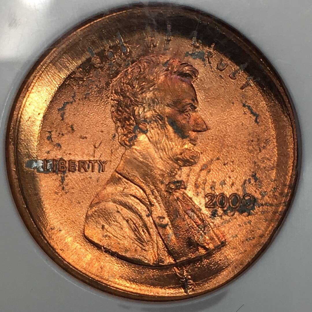 OldPuebloCoin's tweet image. A broadstrike error occurs when the coin is struck without the collar—a ring that forms the edge/rim and shape of the coin. The error coin will have a greater diameter than a normally struck coin. 

#minterror
#coins