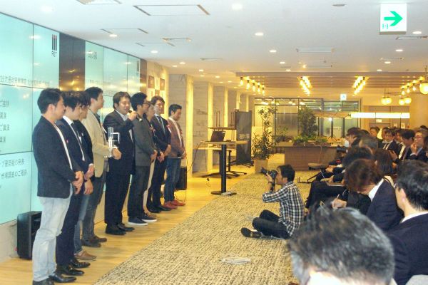 FinTech_online's tweet image. 不動産テック協会が設立イベント、「不動産テックカオスマップ」を発表【レポート】buff.ly/2CjmmH9

来賓の北村知久国土交通省建設流通政策審議官らがあいさつしました。