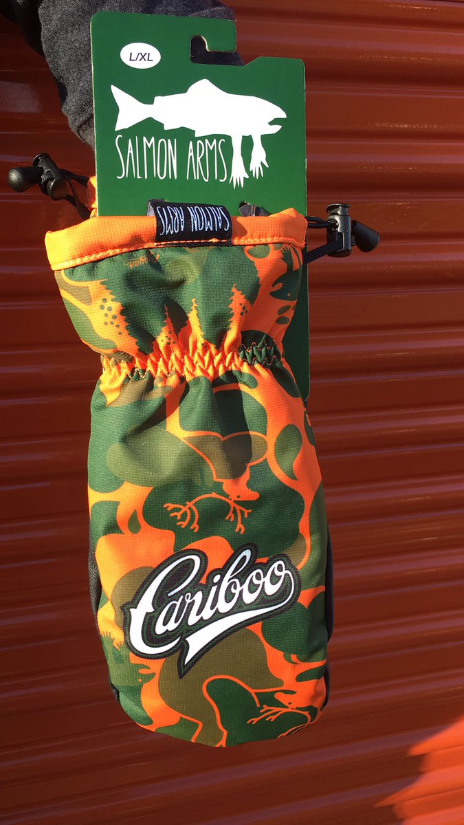 Cariboobrewing's tweet photo. Enter To Win @Cariboobrewing x #SalmonArms Winter Mitts at participating retailers this Winter!
#CaribooBrewing #Beer #Cariboo #BritishColumbia #Mitts https://t.co/xsgJiHZdh4