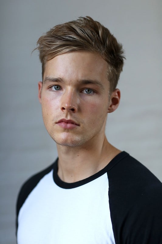 ImAChimera_'s tweet image. ⊗ Louis Howlland

⊗ Estudiante

⊗ Hijo de un asesino en serie

Fc: Hugo Mayhew

#FreeRol

Un RT para conocerme

Un mg para tramas ( md para consultar)