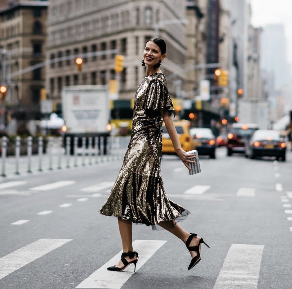 G I V E A W A Y 🔊: This holiday, get everything you need to nail a head-turning NYE look. Click the link in our bio for a chance to win a $3,500 full look featuring Sachin &amp; Babi <a href="/SarahFlint_nyc/">Sarah Flint</a> shoes, <a href="/EDIE_PARKER/">EDIE PARKER</a> bag and @beGlammedNow gift card 💋